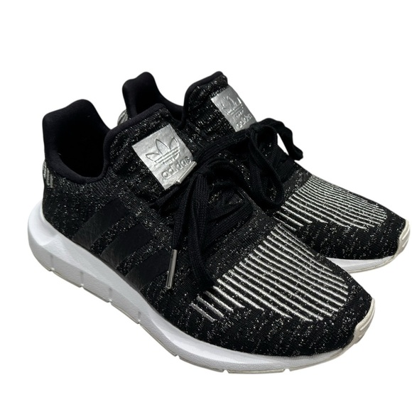 Women’s Adidias Swift Run Core Black,White & Metallic Silver Knit Sneakers: 6 - Picture 3 of 9